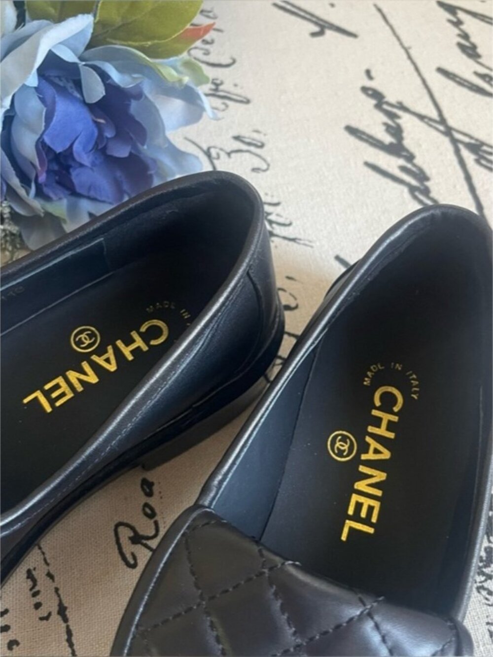 Chanel Quilted CC Turnlock Loafers 38 Black - Picture 5 of 10